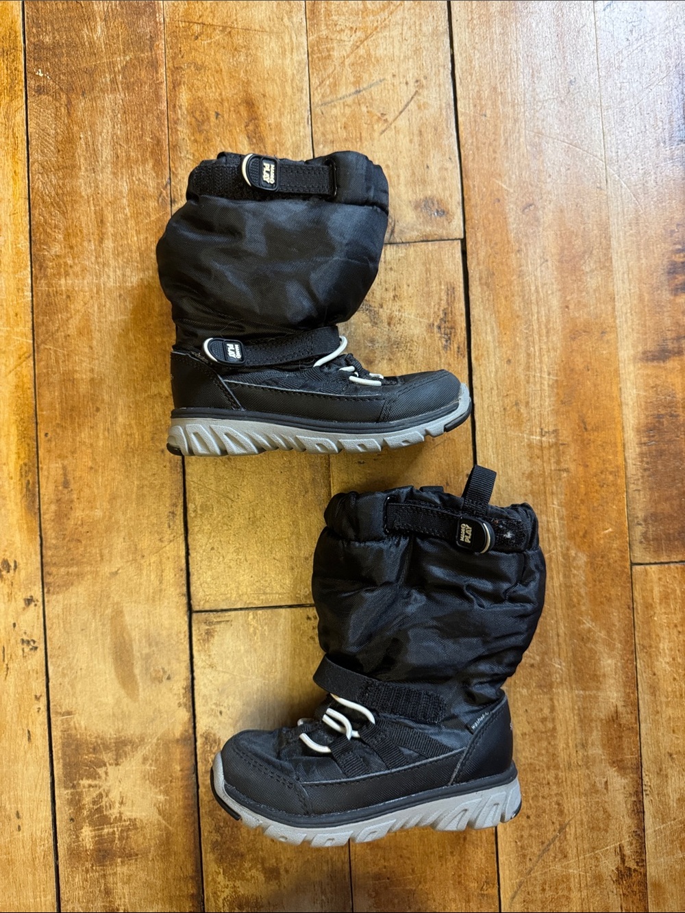 Stride Rite sneaker boot Black Winter Snow Boots size 6.5 toddler washable